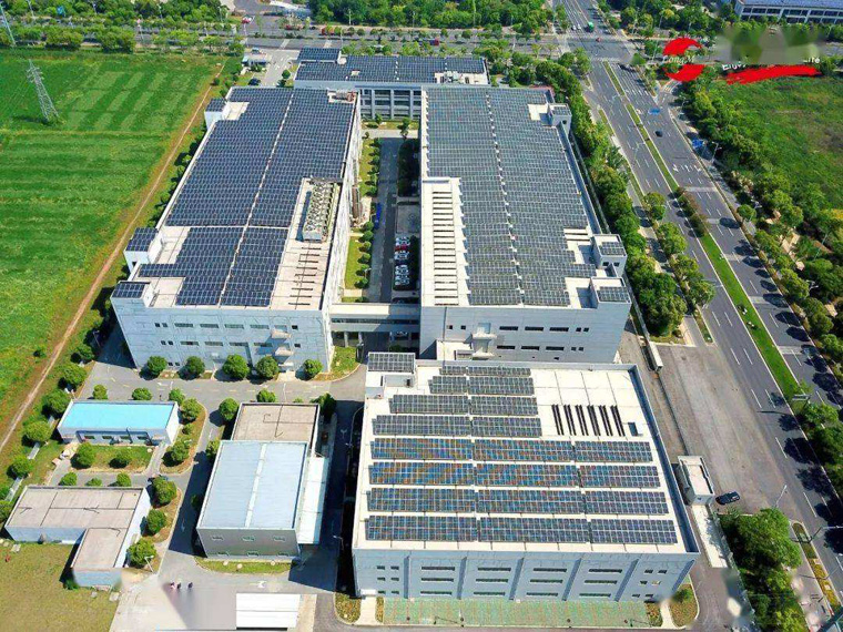 智慧光伏智能化運(yùn)維，光伏電站智能運(yùn)維融合了哪些技術(shù)