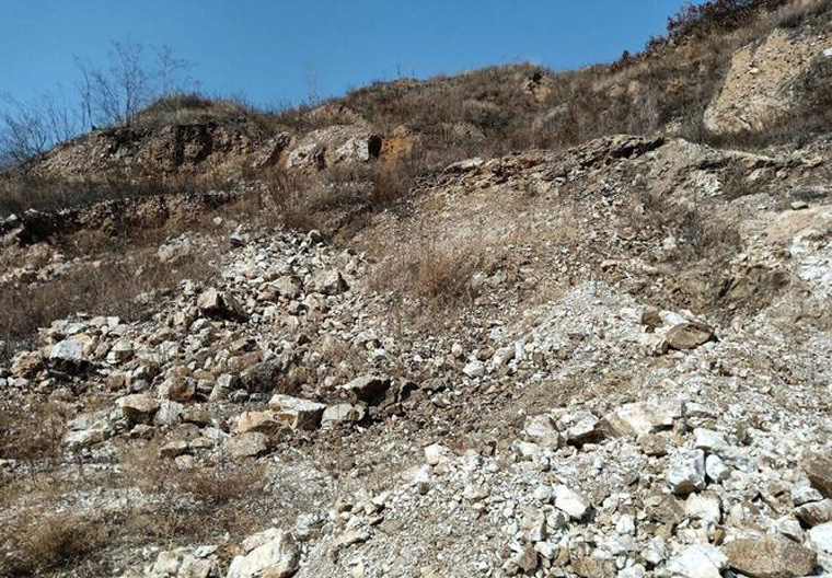 光伏硅料是什么礦石，光伏硅料與石英石的區(qū)別