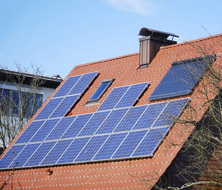 家用自發(fā)電最佳辦法，家庭自用小型光伏發(fā)電詳細(xì)配置