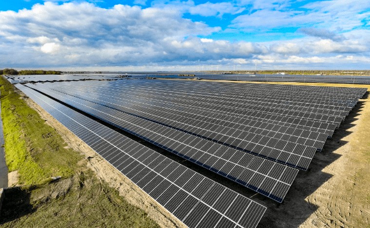 透明PET封裝光伏組件是什么？